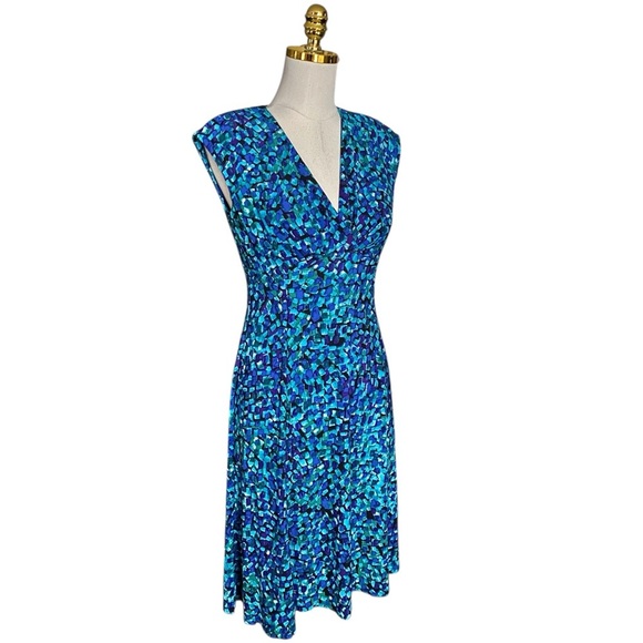 Ralph Lauren Women’s Multicolor Print Fit & Flare Stretch Jersey Dress Size 6 - Picture 3 of 9